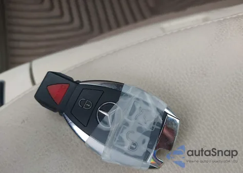 2005 Mercedes-Benz Sl 500 из США, поврежденный, VIN WDBSK75FX5F103678